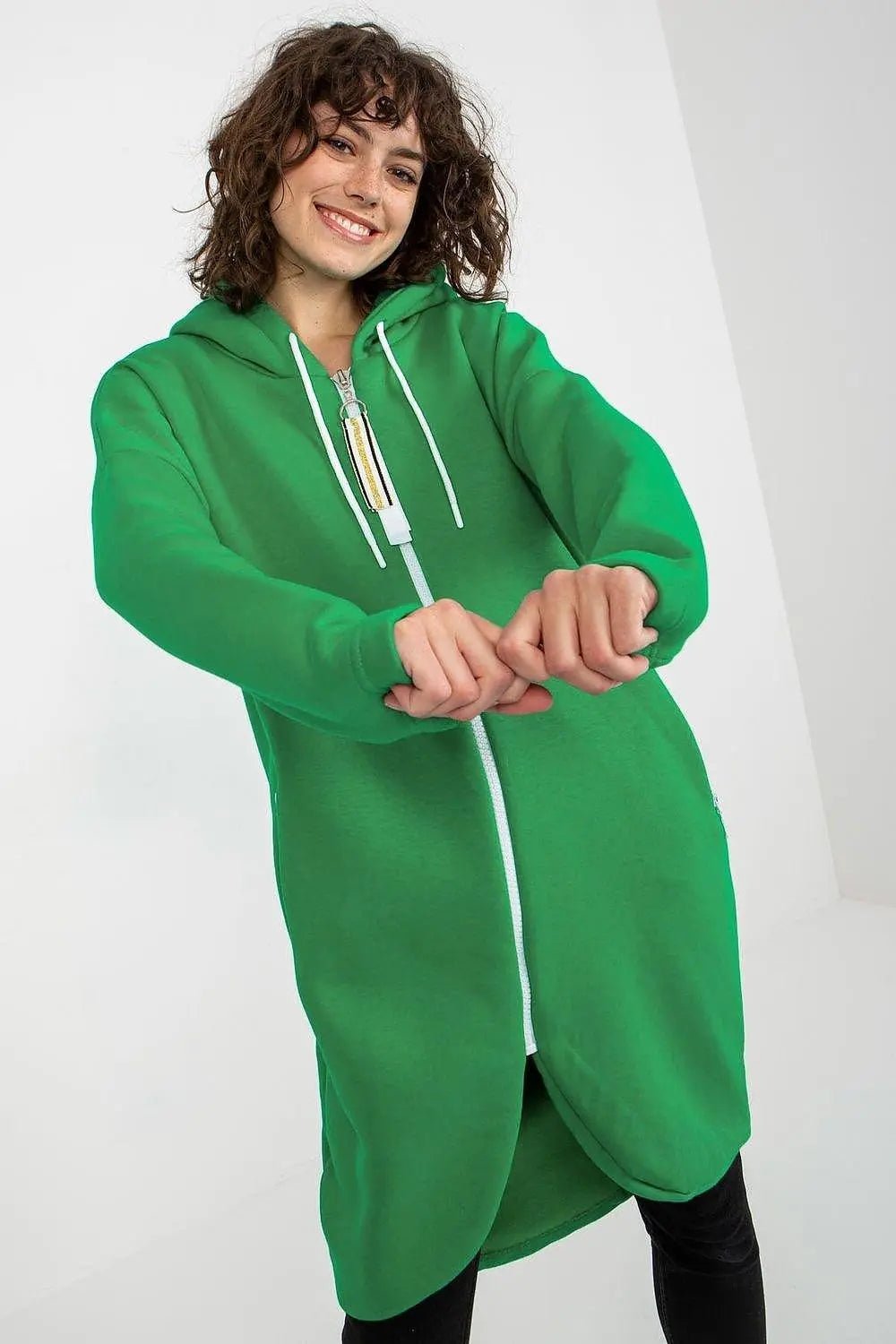 Relevance Womens sweatshirt with an extended cut - Honesty Sales