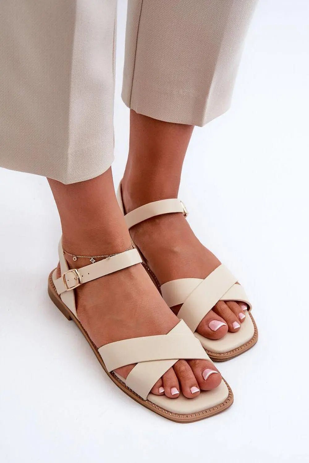 Sandals model 198137 Step in style - Honesty Sales