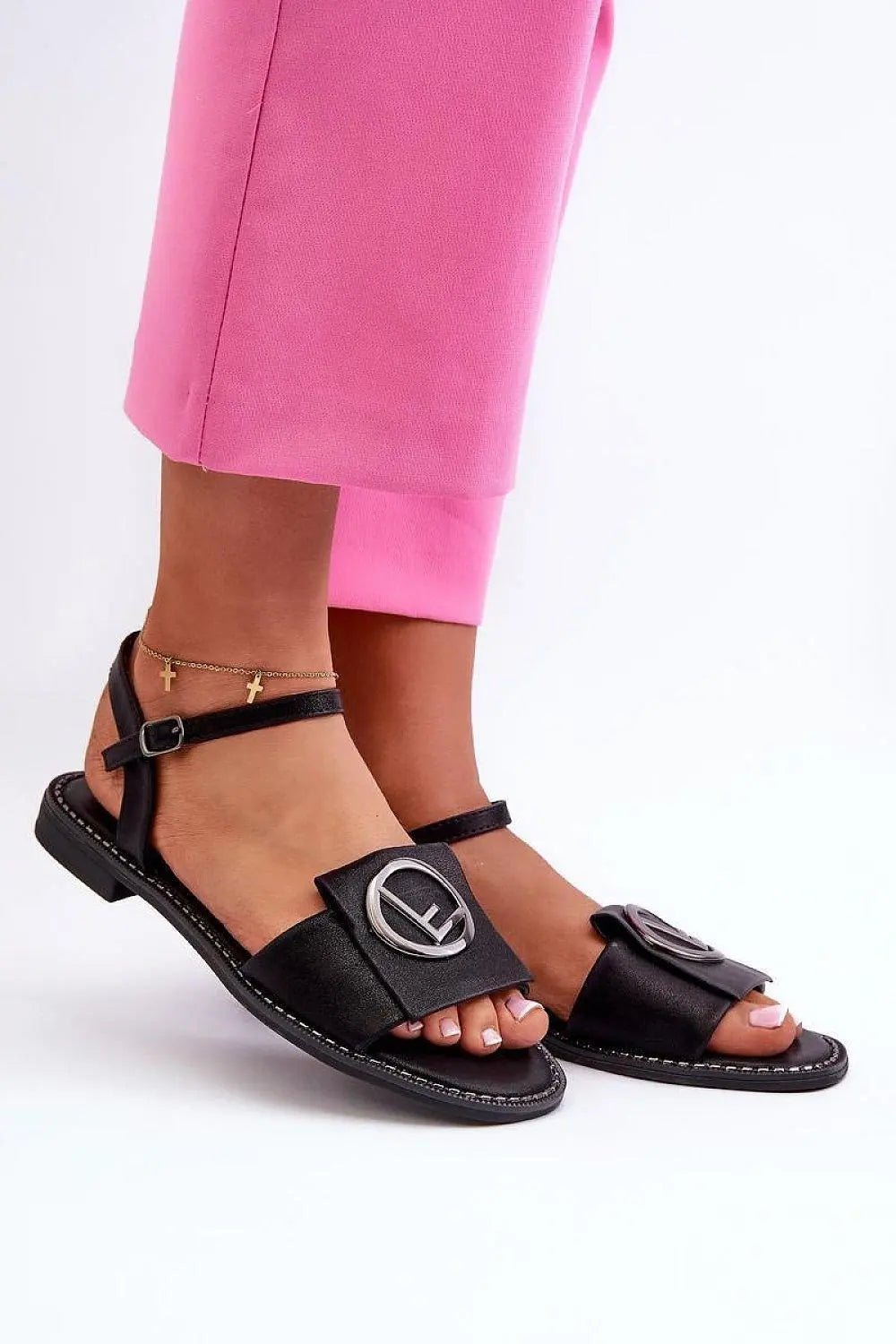 Sandals model 198193 Step in style - Honesty Sales