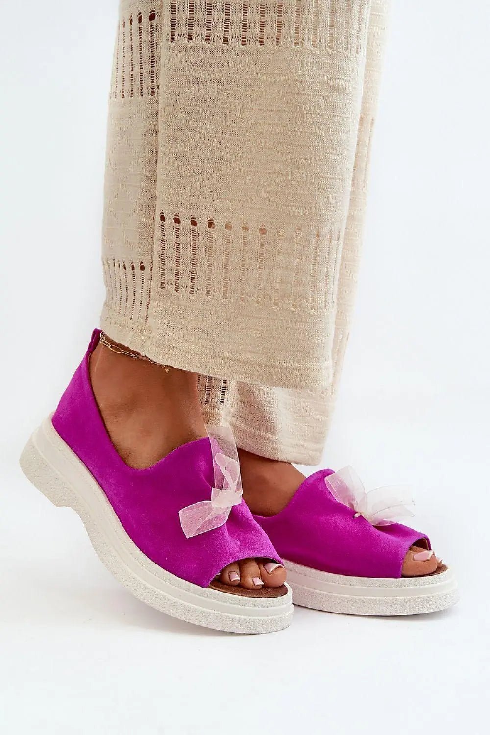 Sandals model 198406 Step in style - Honesty Sales