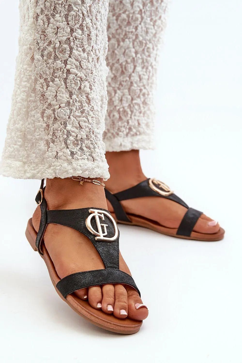 Sandals model 198410 Step in style - Honesty Sales