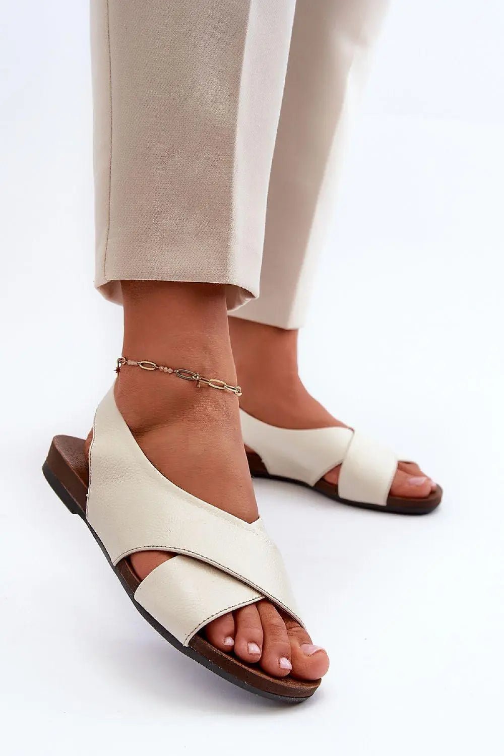Sandals model 198729 Step in style - Honesty Sales
