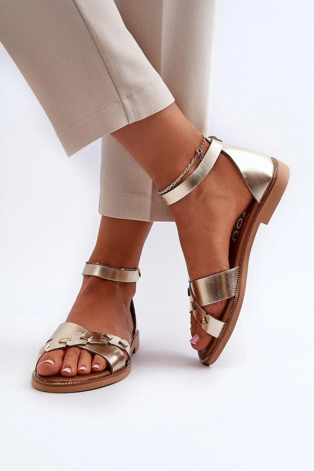 Sandals model 198809 Step in style - Honesty Sales