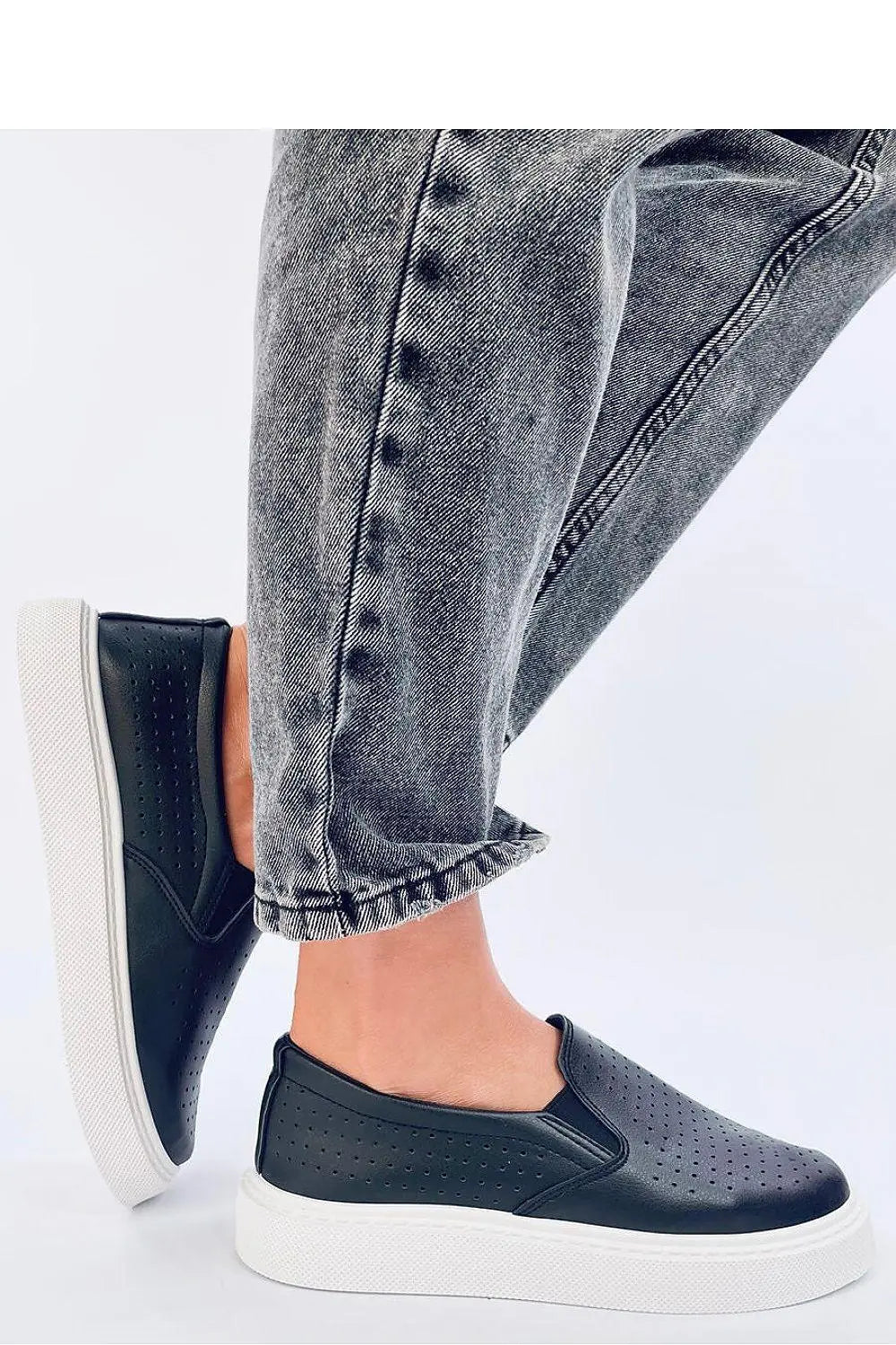 Slip-On Sneakers model 192608 Inello - Honesty Sales