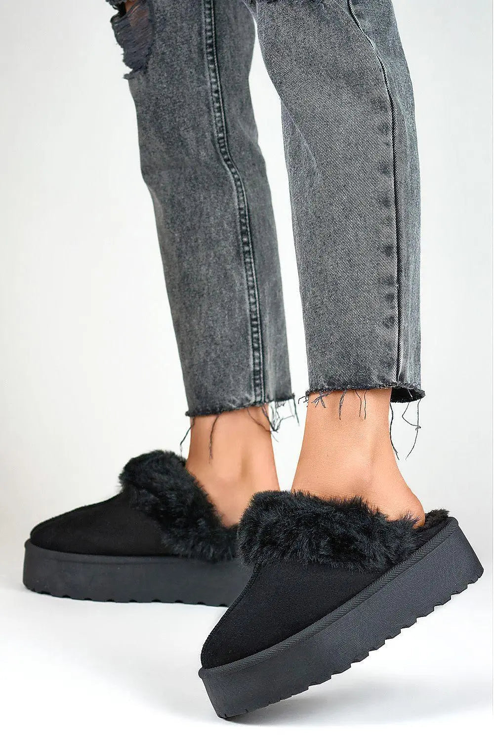 Slippers model 191320 PRIMO - Honesty Sales