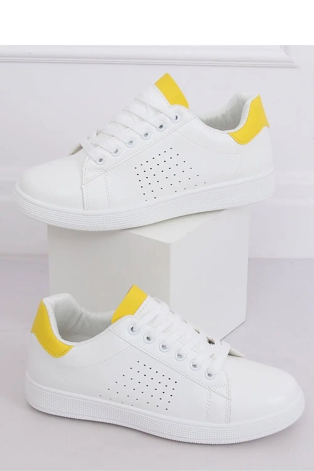 Sneakers model 143066 Inello - Honesty Sales