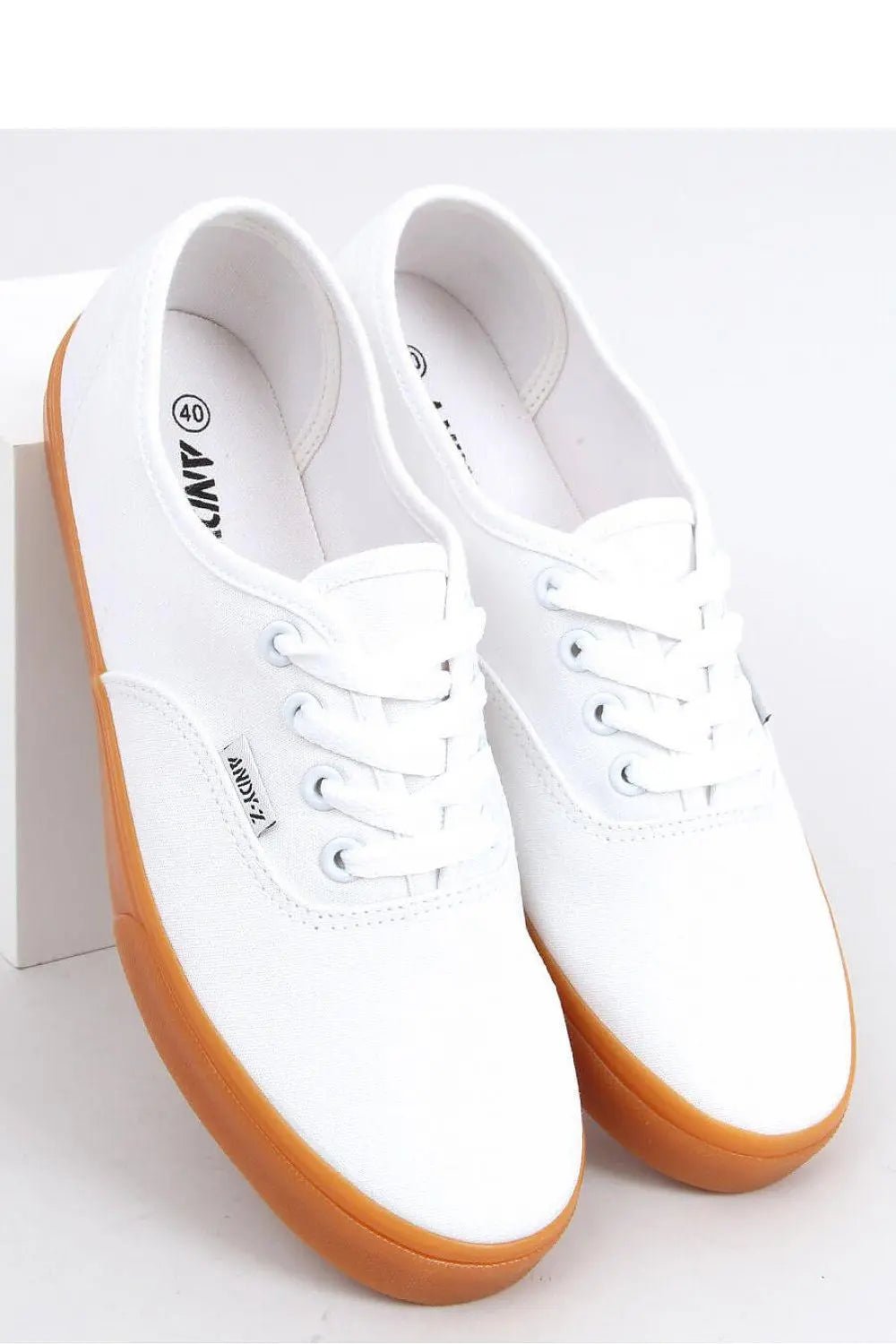 Sneakers model 162116 Inello - Honesty Sales