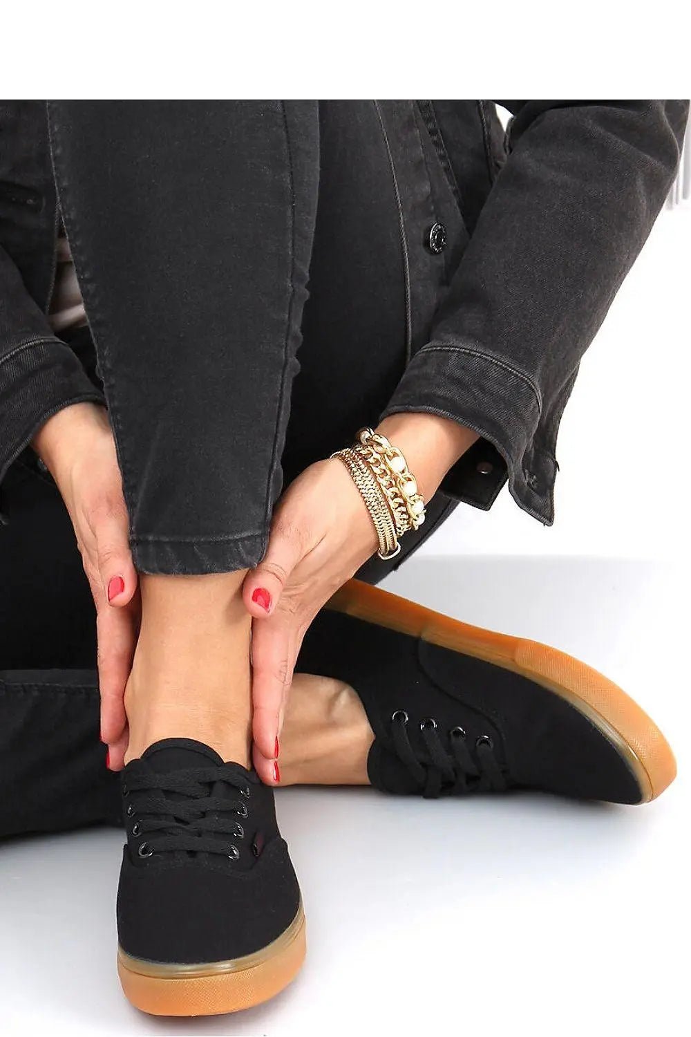 Sneakers model 162117 Inello - Honesty Sales
