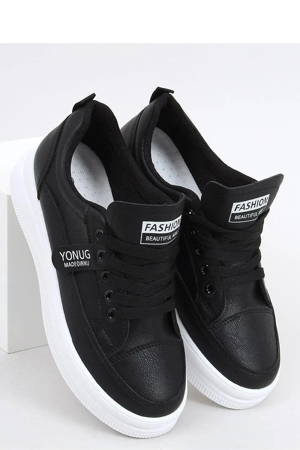 Sneakers model 162701 Inello - Honesty Sales