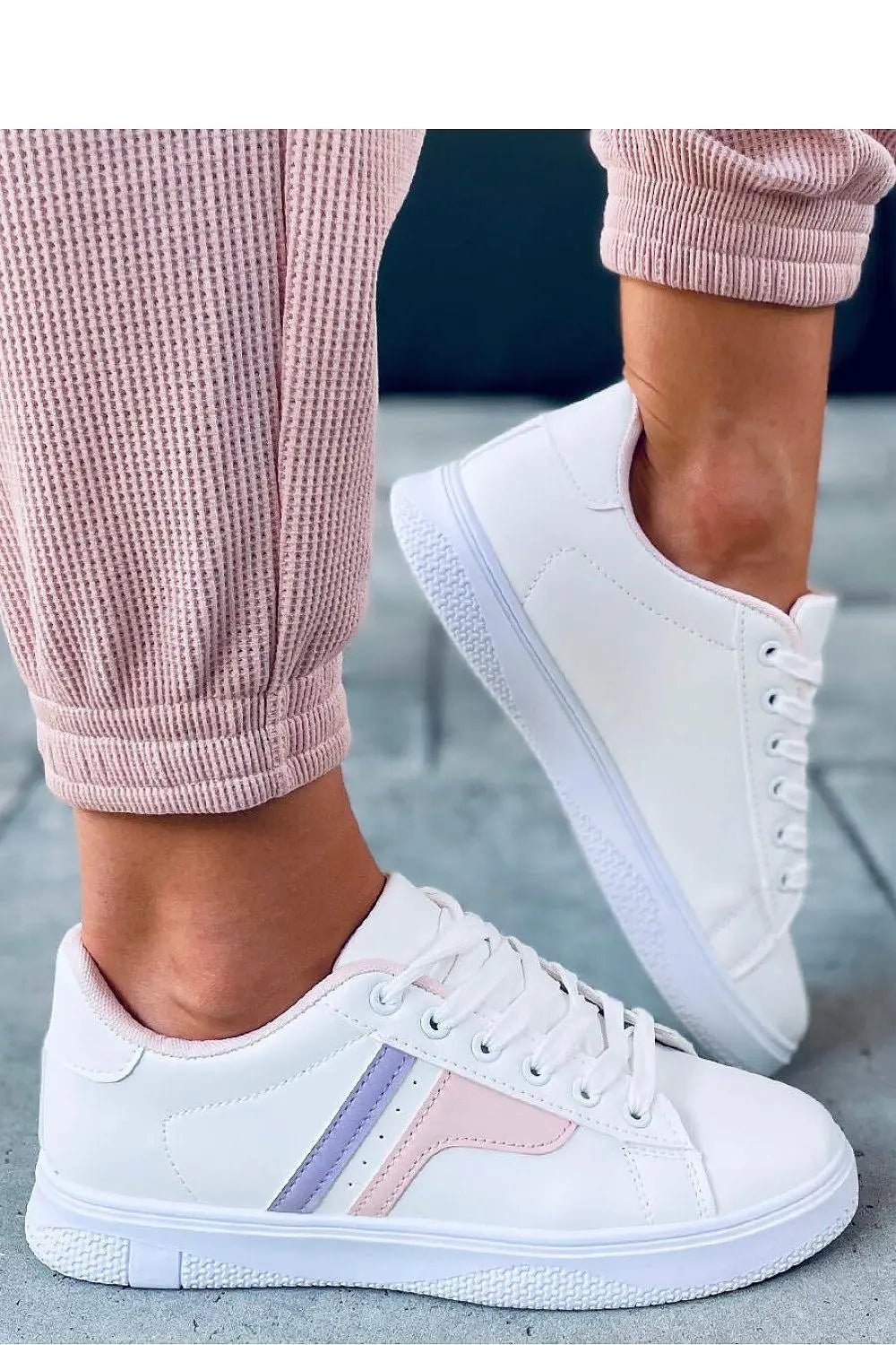 Sneakers model 167466 Inello - Honesty Sales