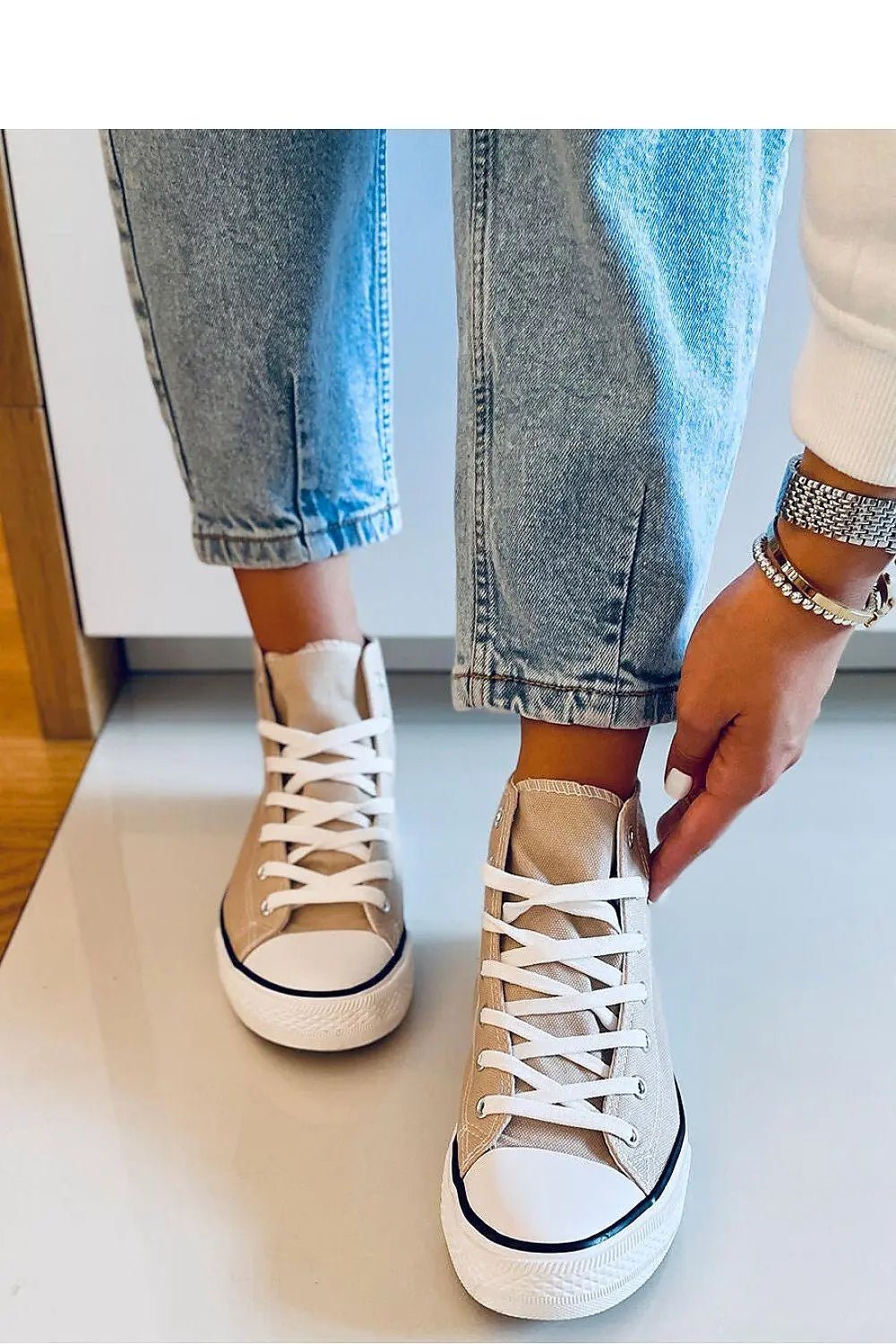 Sneakers model 170656 Inello - Honesty Sales