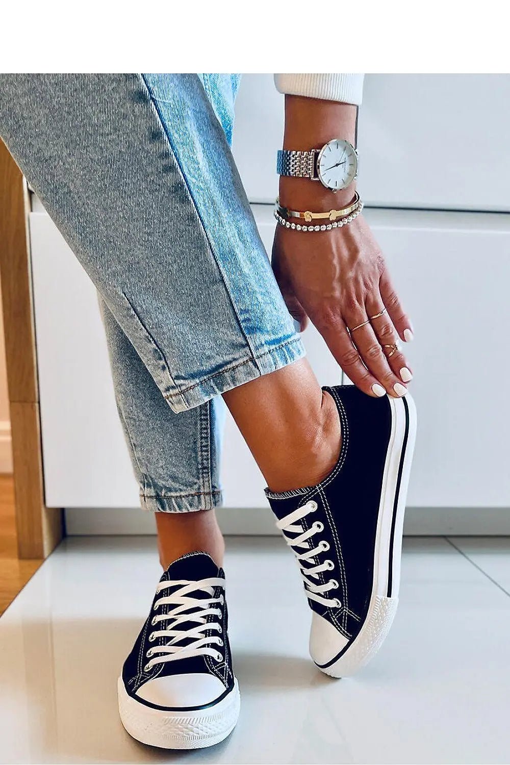 Sneakers model 170662 Inello - Honesty Sales