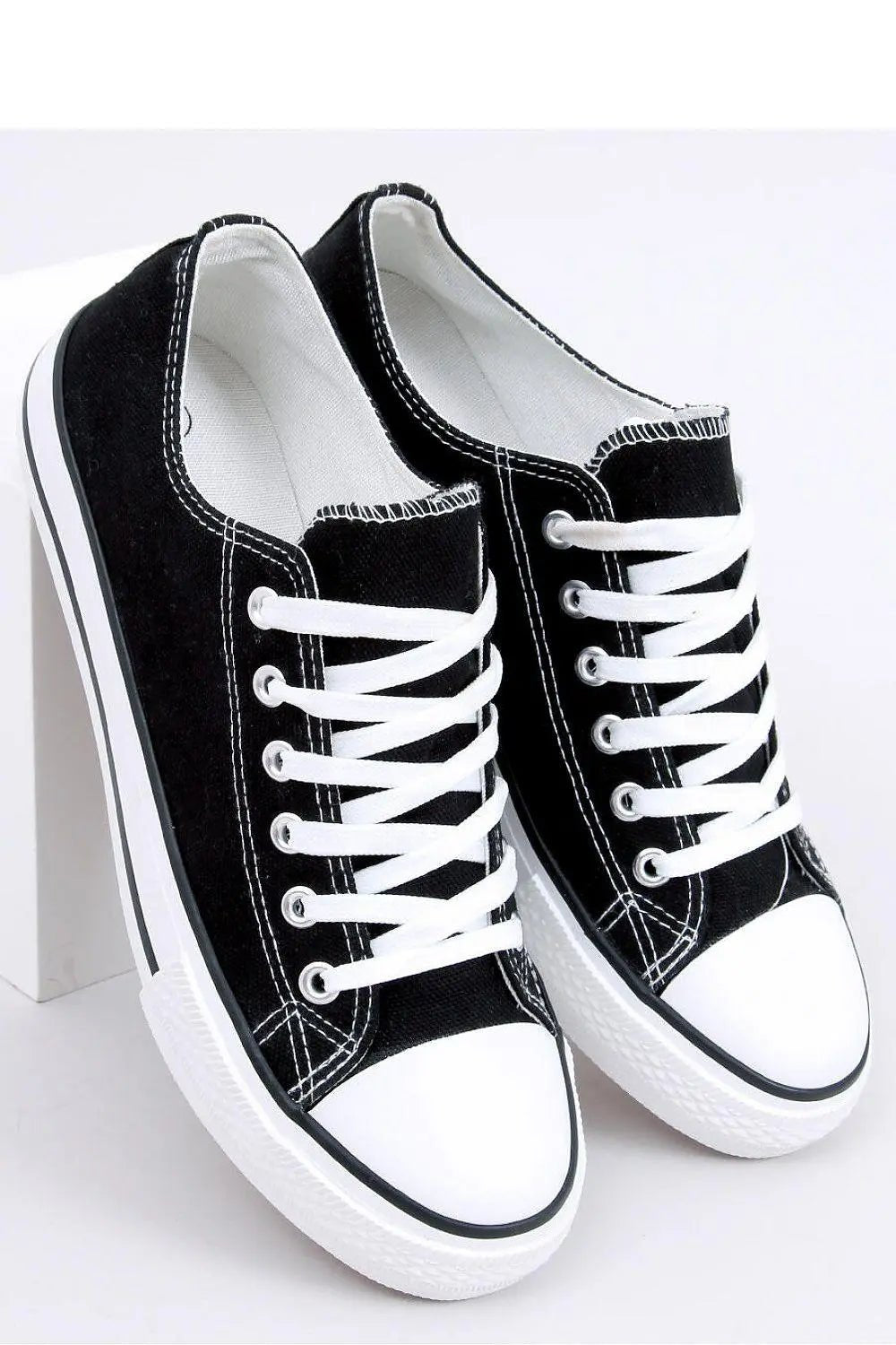 Sneakers model 170662 Inello - Honesty Sales