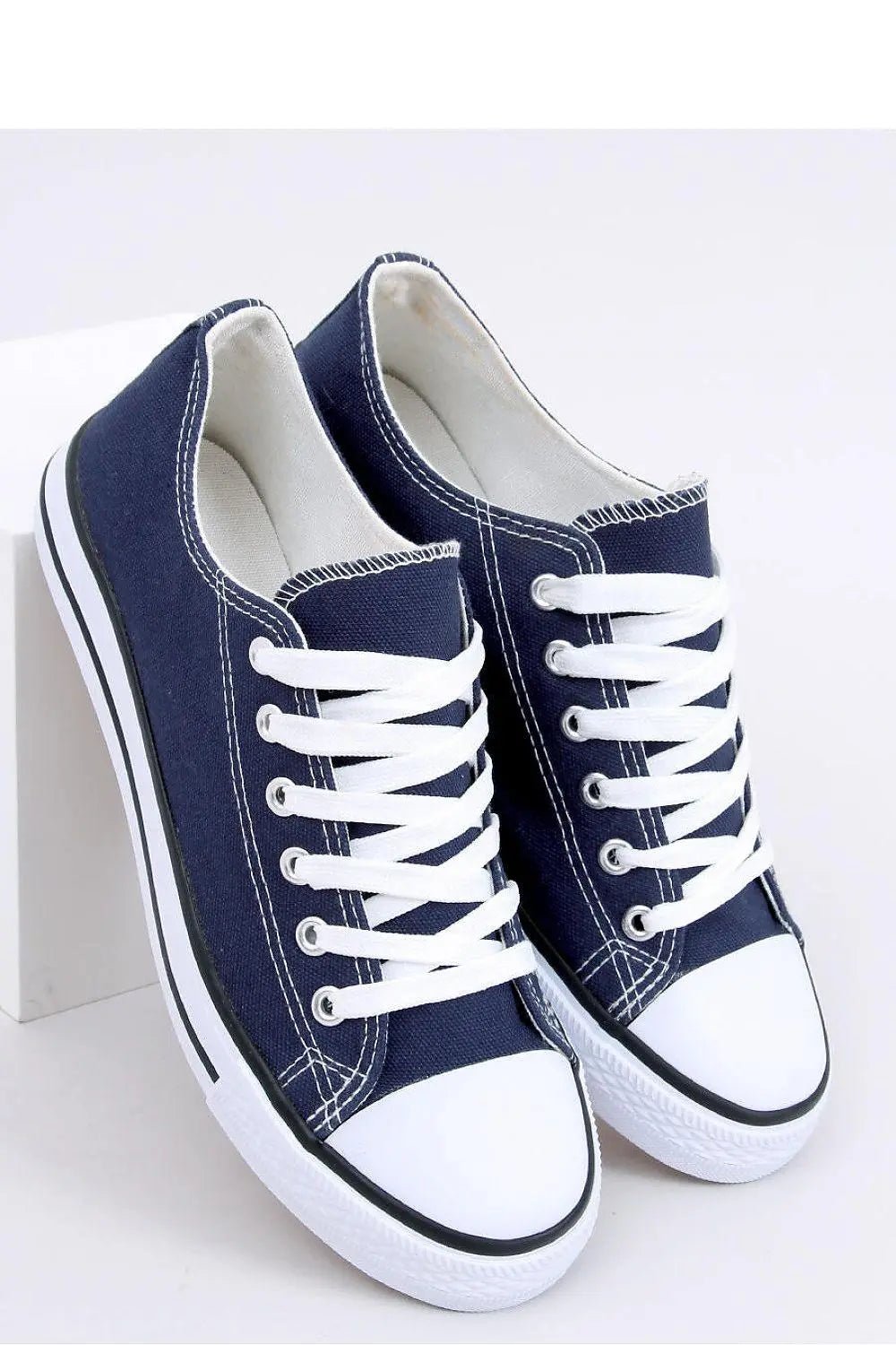 Sneakers model 170664 Inello - Honesty Sales