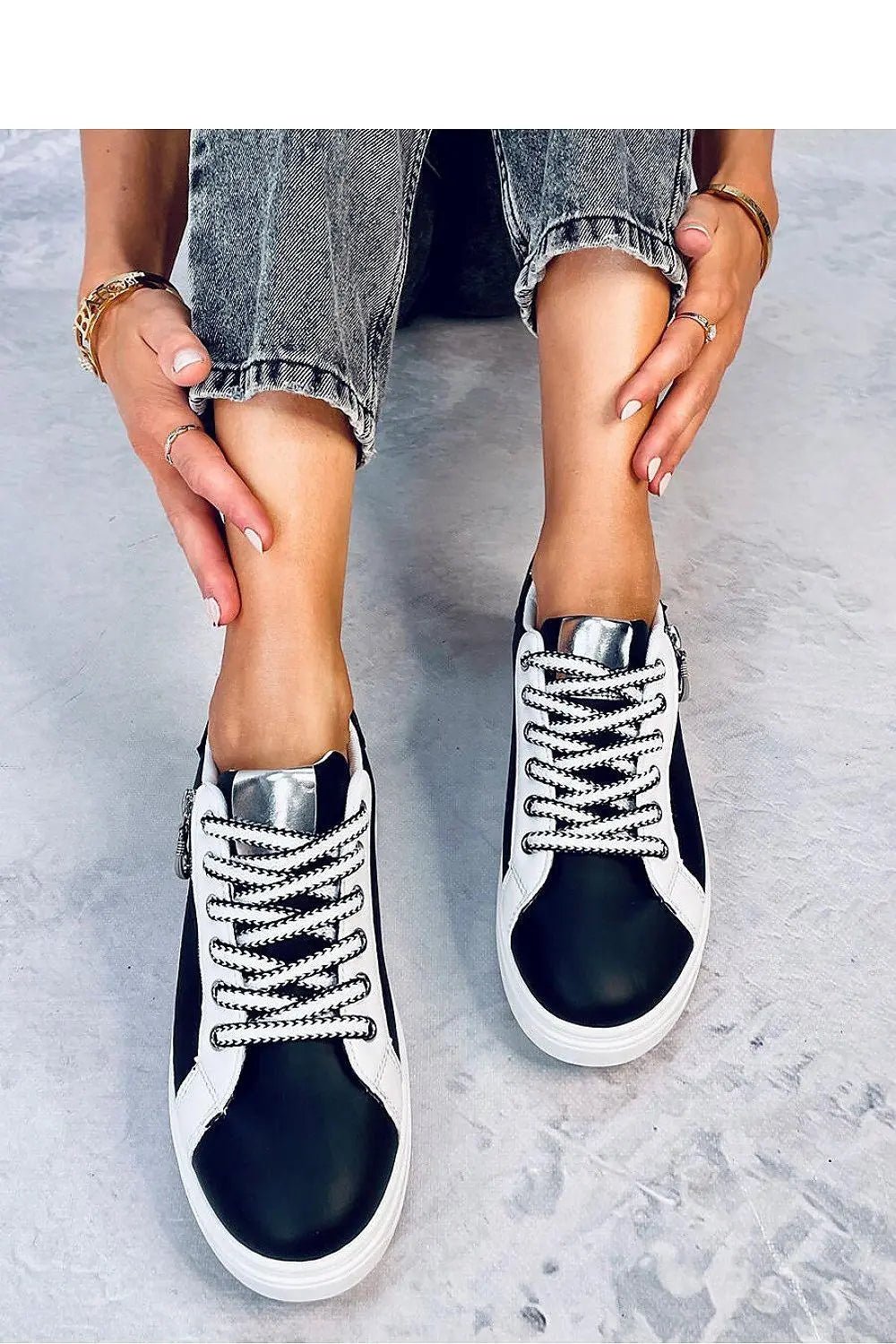 Sneakers model 184227 Inello - Honesty Sales
