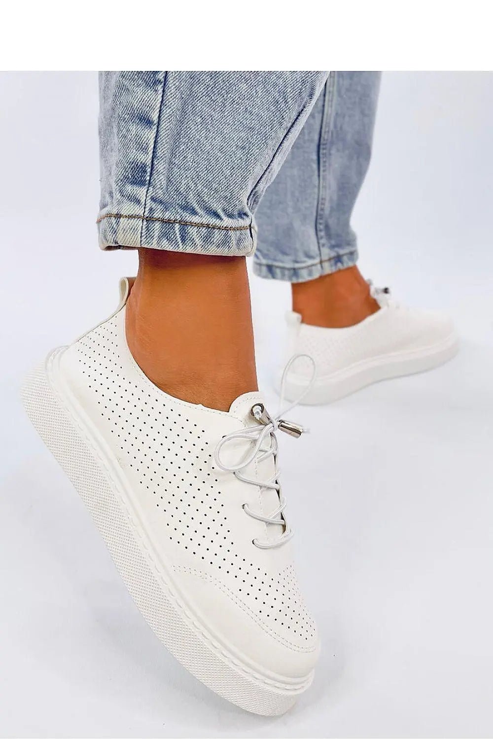 Sneakers model 192590 Inello - Honesty Sales