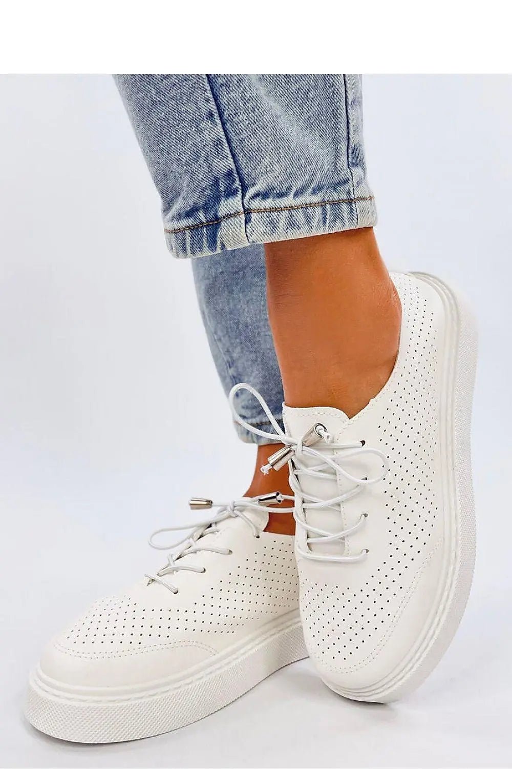 Sneakers model 192590 Inello - Honesty Sales