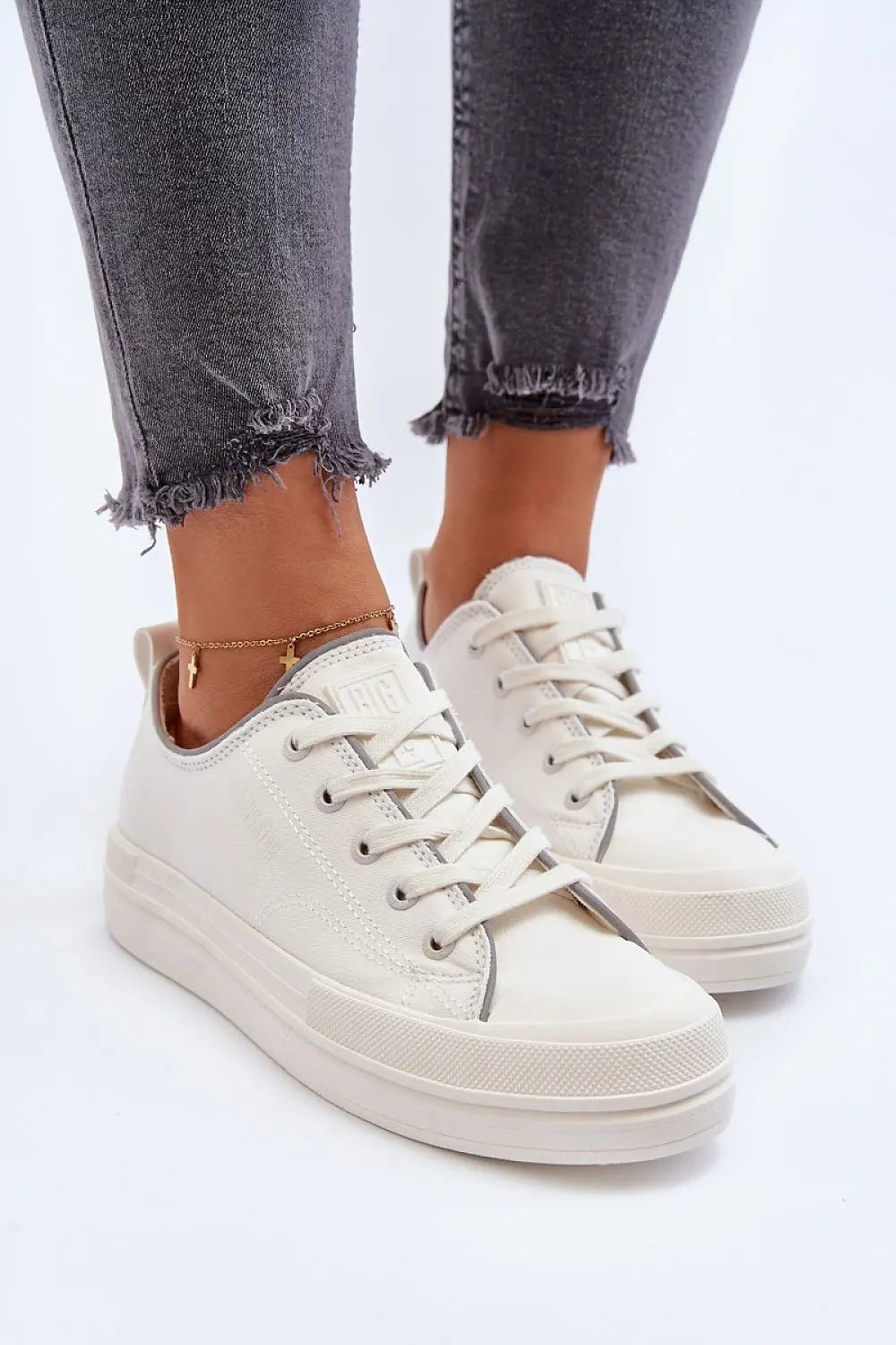 Sneakers model 193529 Step in style - Honesty Sales