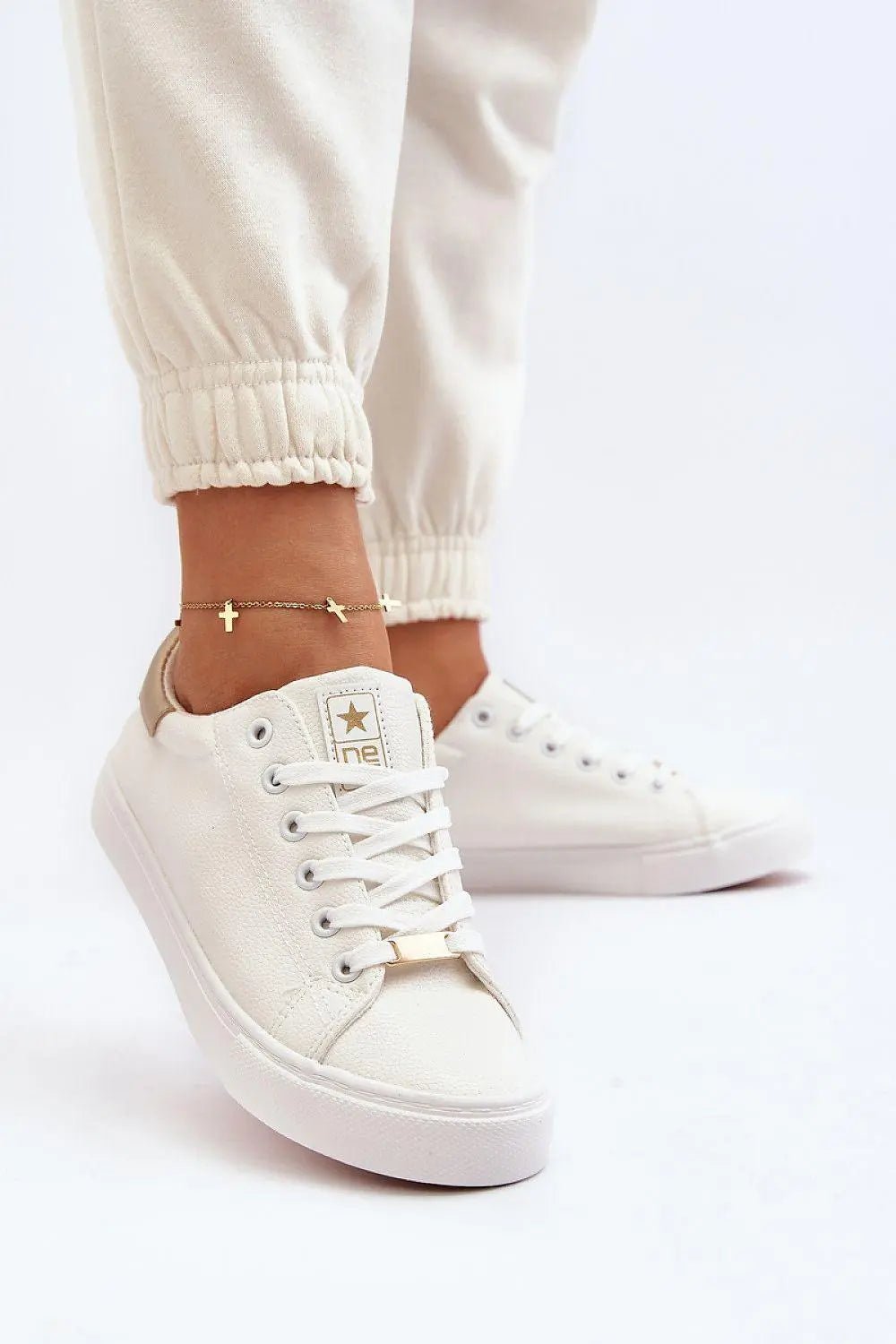 Sneakers model 193539 Step in style - Honesty Sales