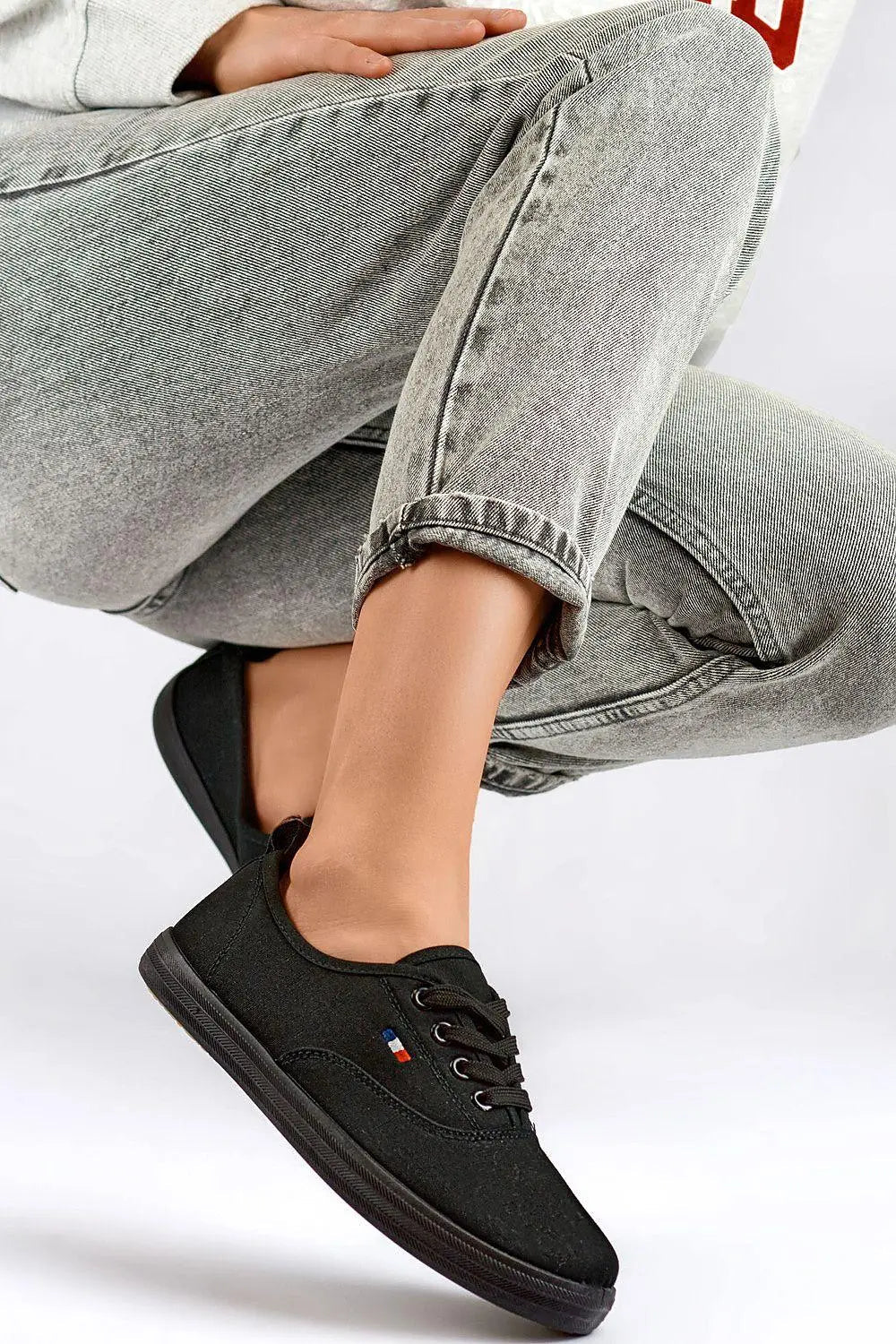 Sneakers model 193733 PRIMO - Honesty Sales
