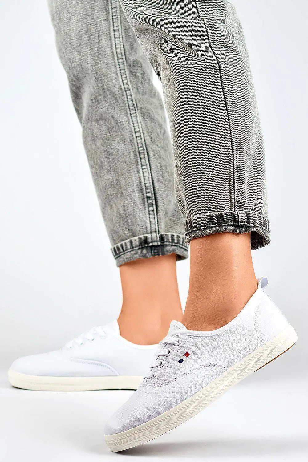 Sneakers model 193733 PRIMO - Honesty Sales