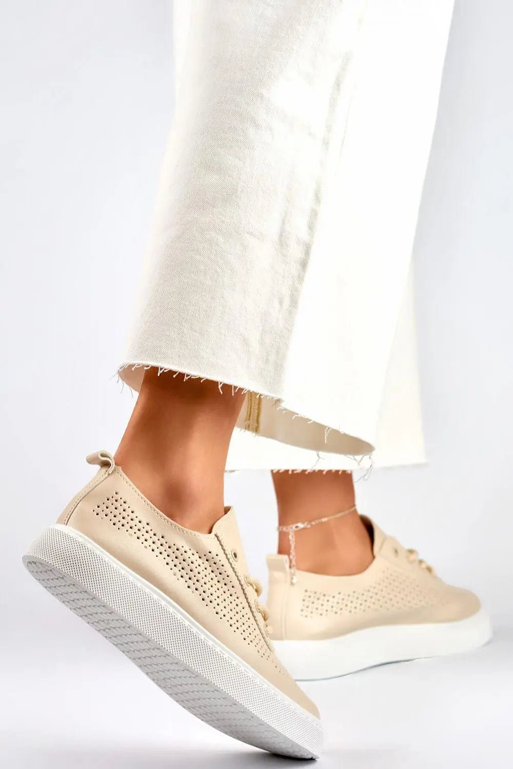 Sneakers model 193736 PRIMO - Honesty Sales