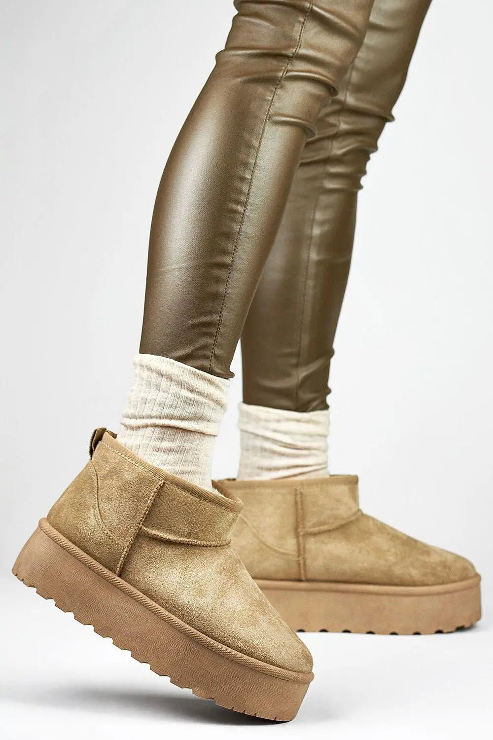 Snow boots model 191310 PRIMO - Honesty Sales