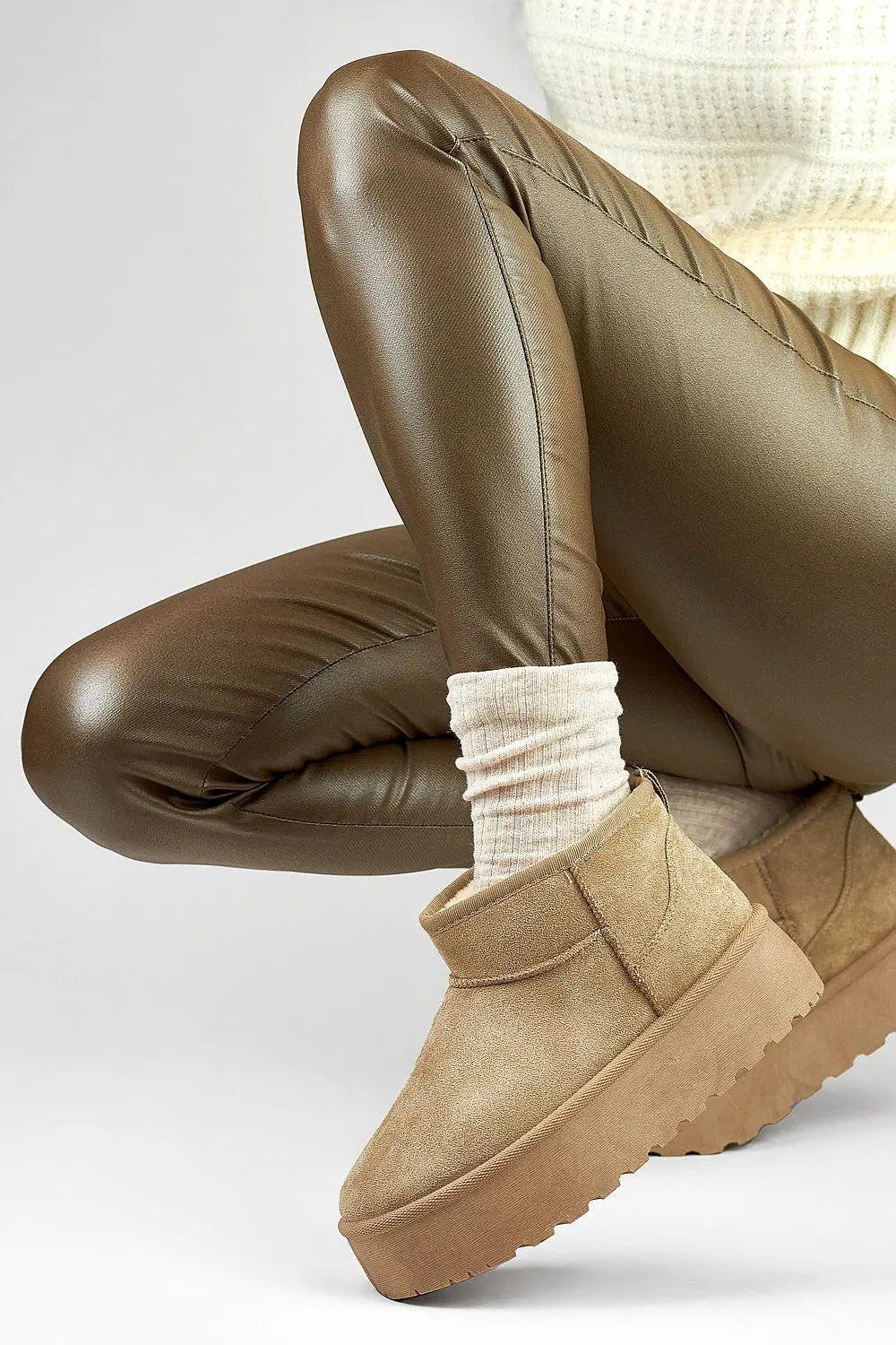Snow boots model 191310 PRIMO - Honesty Sales