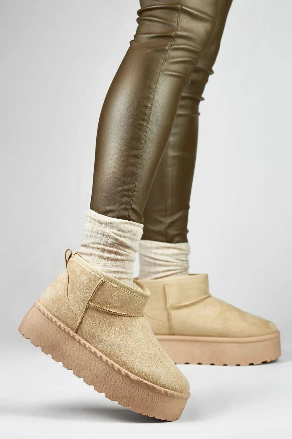 Snow boots model 191310 PRIMO - Honesty Sales
