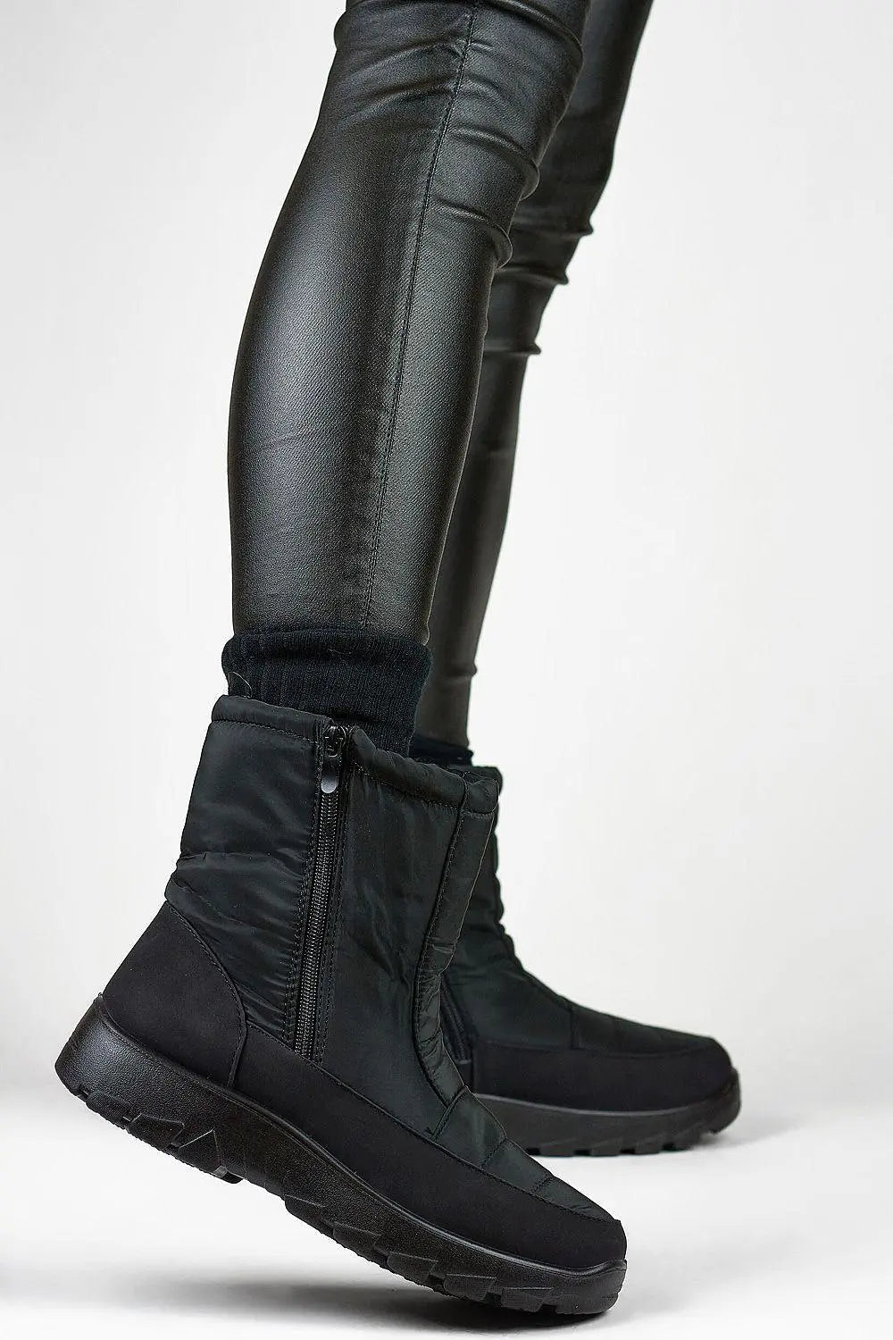 Snow boots model 191312 PRIMO - Honesty Sales