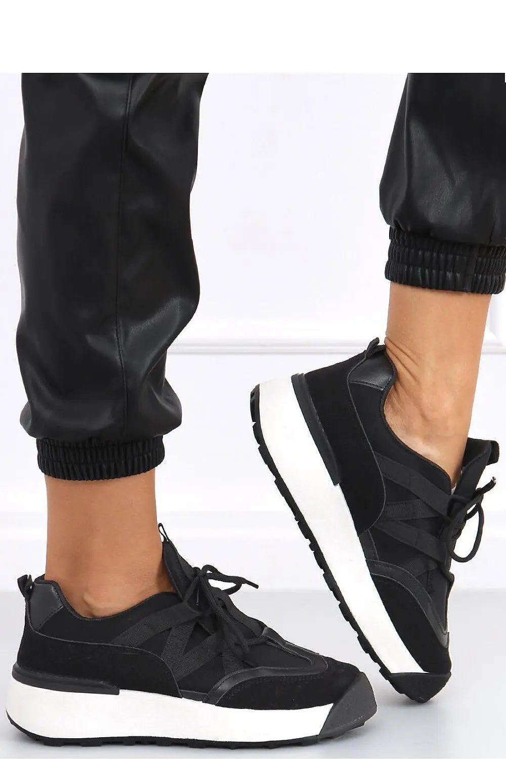 Sport Shoes model 162828 Inello - Honesty Sales
