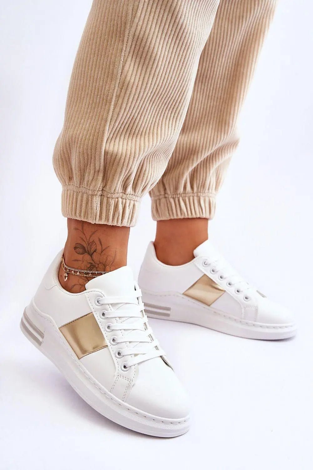 Sport Shoes model 181214 Step in style - Honesty Sales
