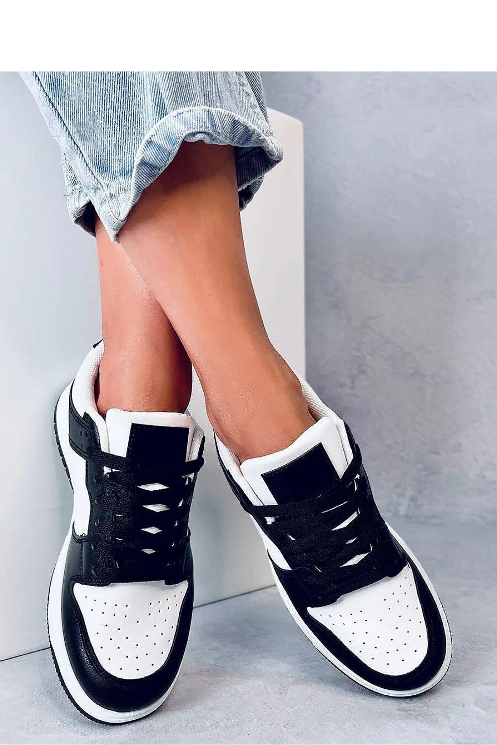 Sport Shoes model 184224 Inello - Honesty Sales