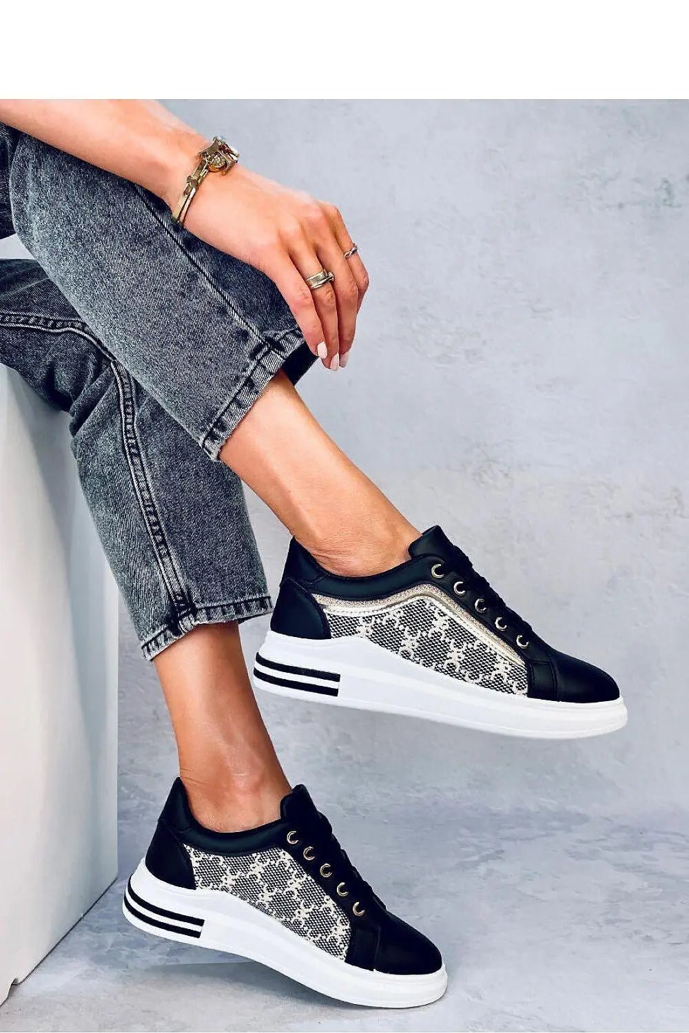 Sport Shoes model 184228 Inello - Honesty Sales