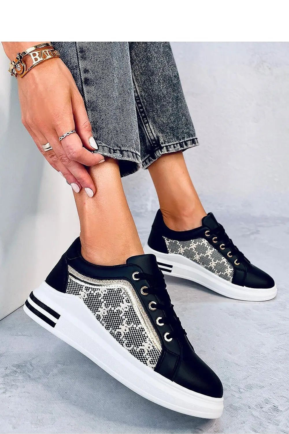 Sport Shoes model 184228 Inello - Honesty Sales