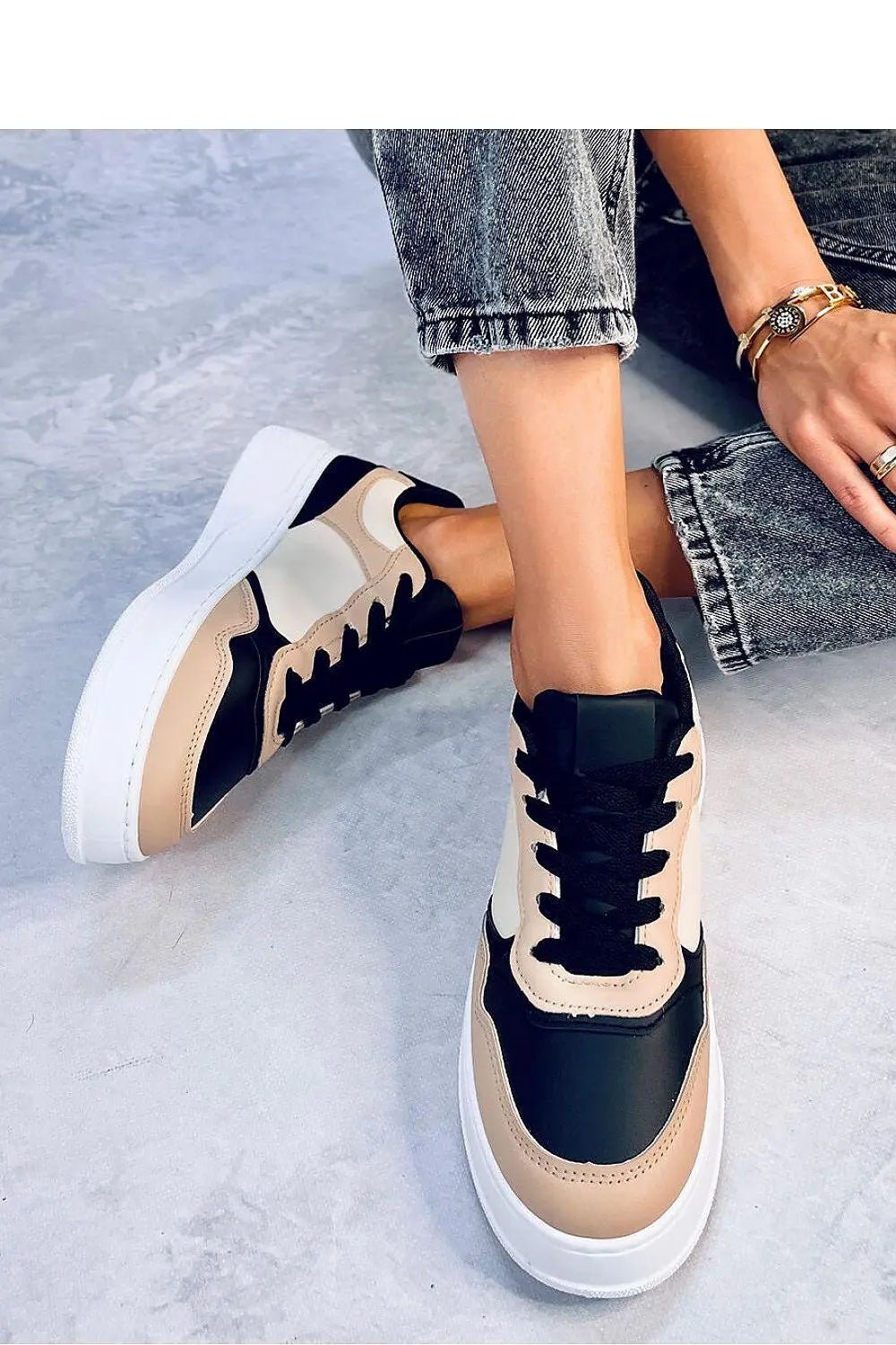 Sport Shoes model 184237 Inello - Honesty Sales