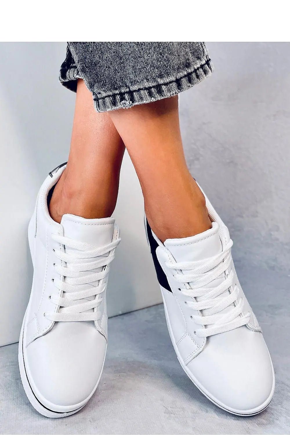 Sport Shoes model 184252 Inello - Honesty Sales