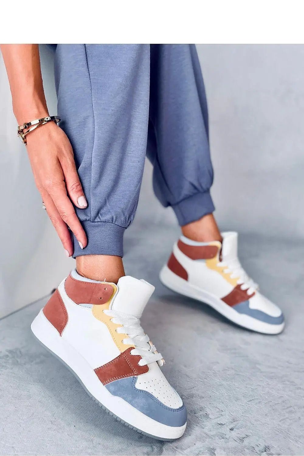 Sport Shoes model 186273 Inello - Honesty Sales
