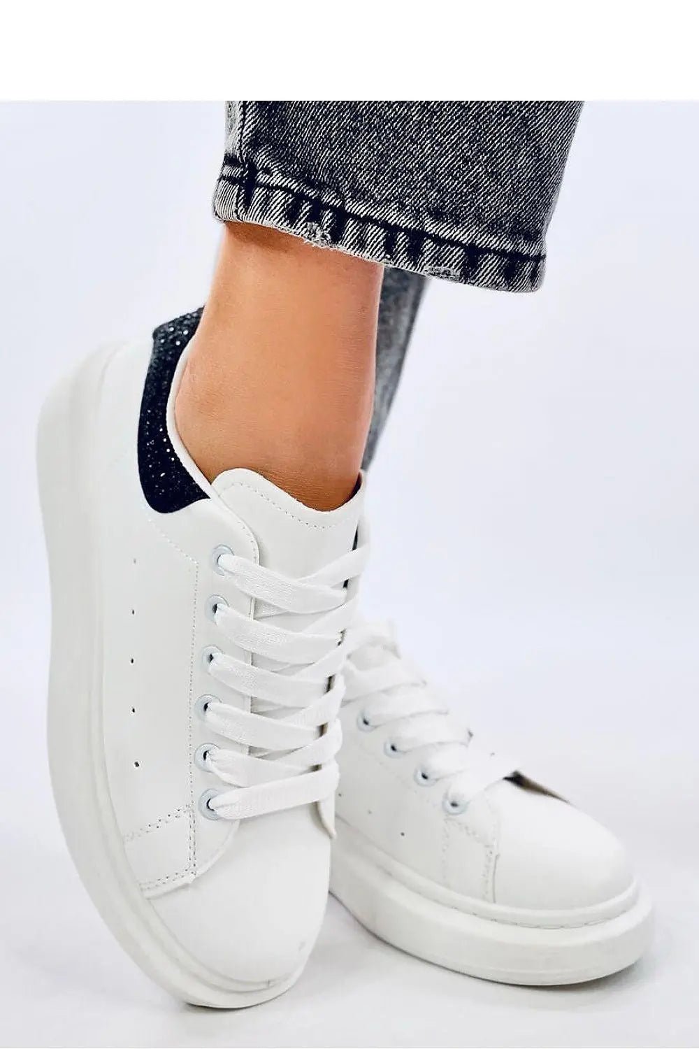 Sport Shoes model 192180 Inello - Honesty Sales