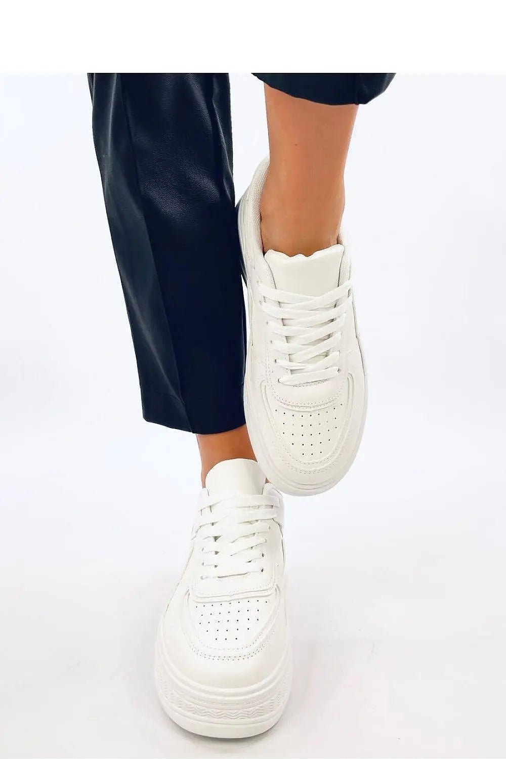 Sport Shoes model 192182 Inello - Honesty Sales