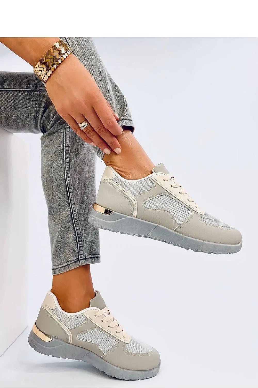 Sport Shoes model 192604 Inello - Honesty Sales