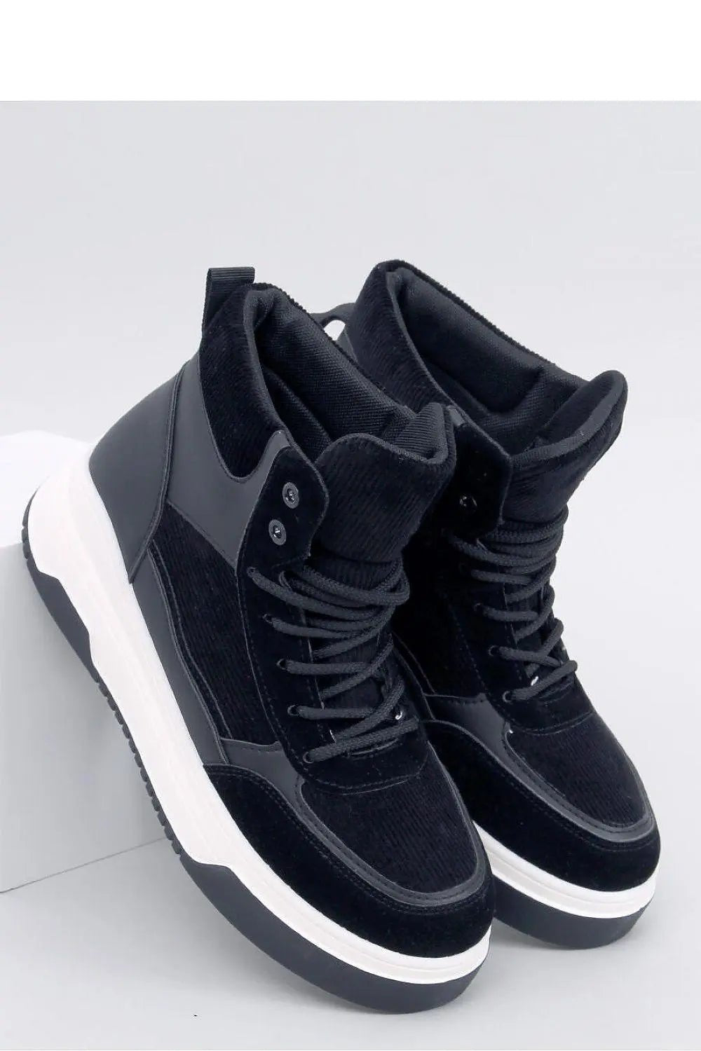 Sport Shoes model 193305 Inello - Honesty Sales