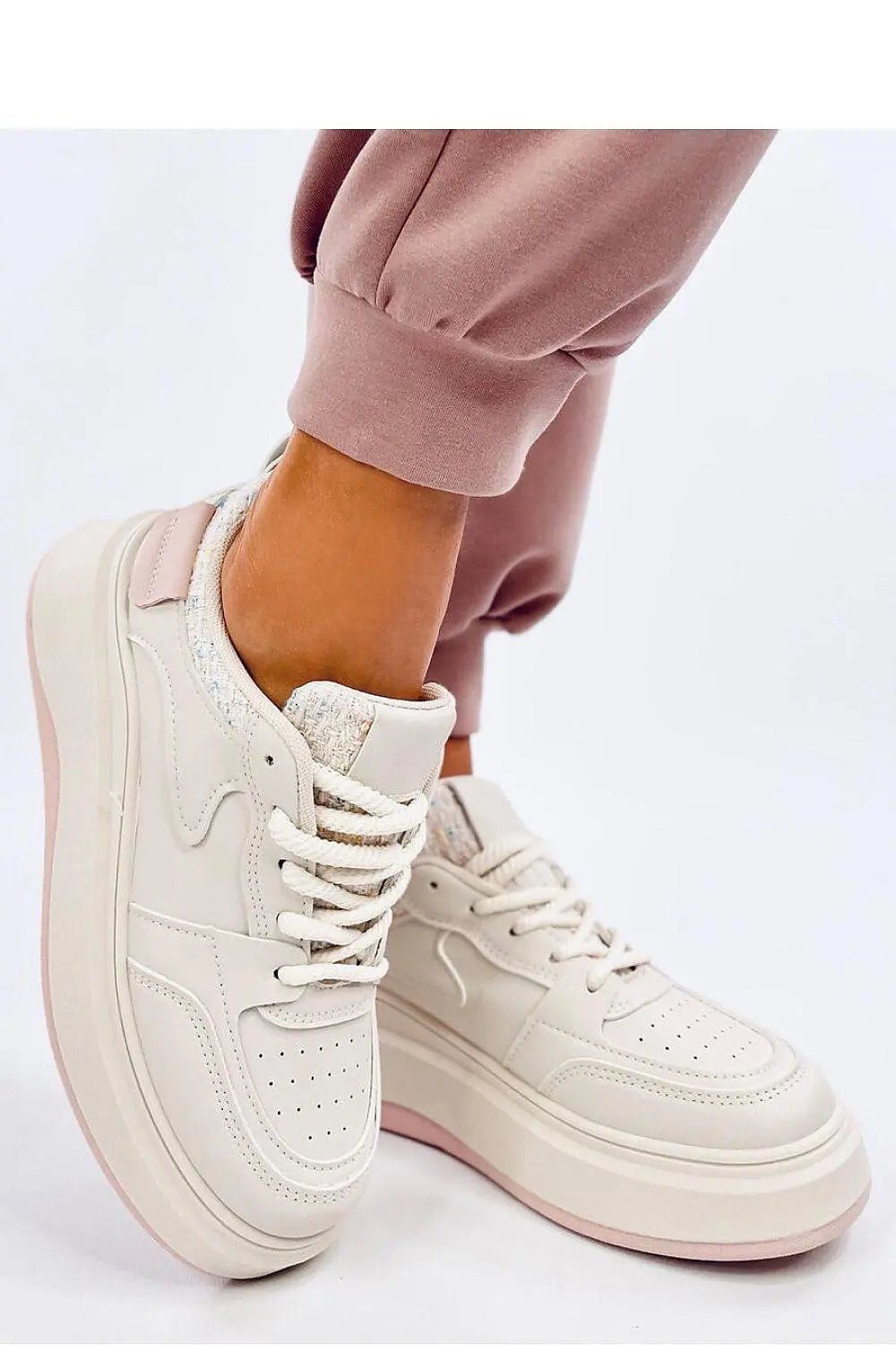 Sport Shoes model 194046 Inello - Honesty Sales