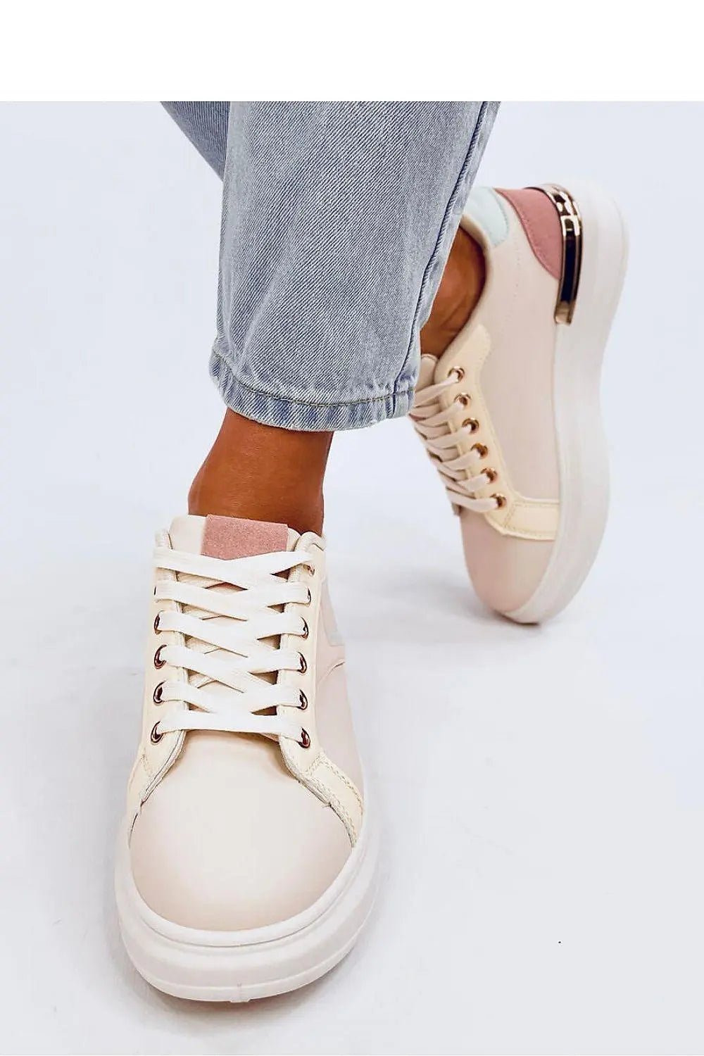 Sport Shoes model 194631 Inello - Honesty Sales