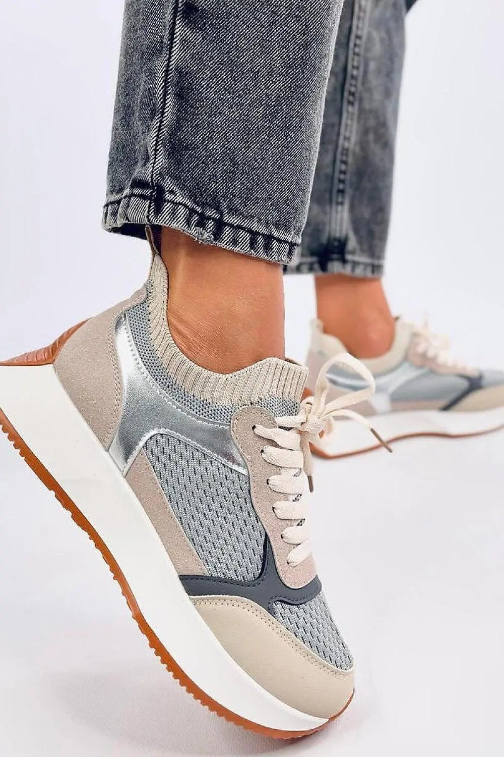 Sport Shoes model 195513 Inello - Honesty Sales