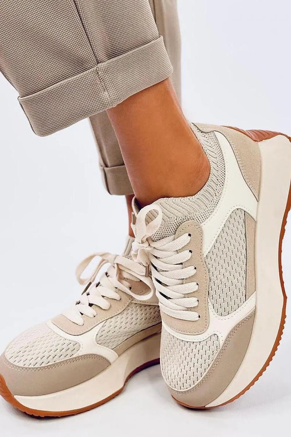 Sport Shoes model 195515 Inello - Honesty Sales