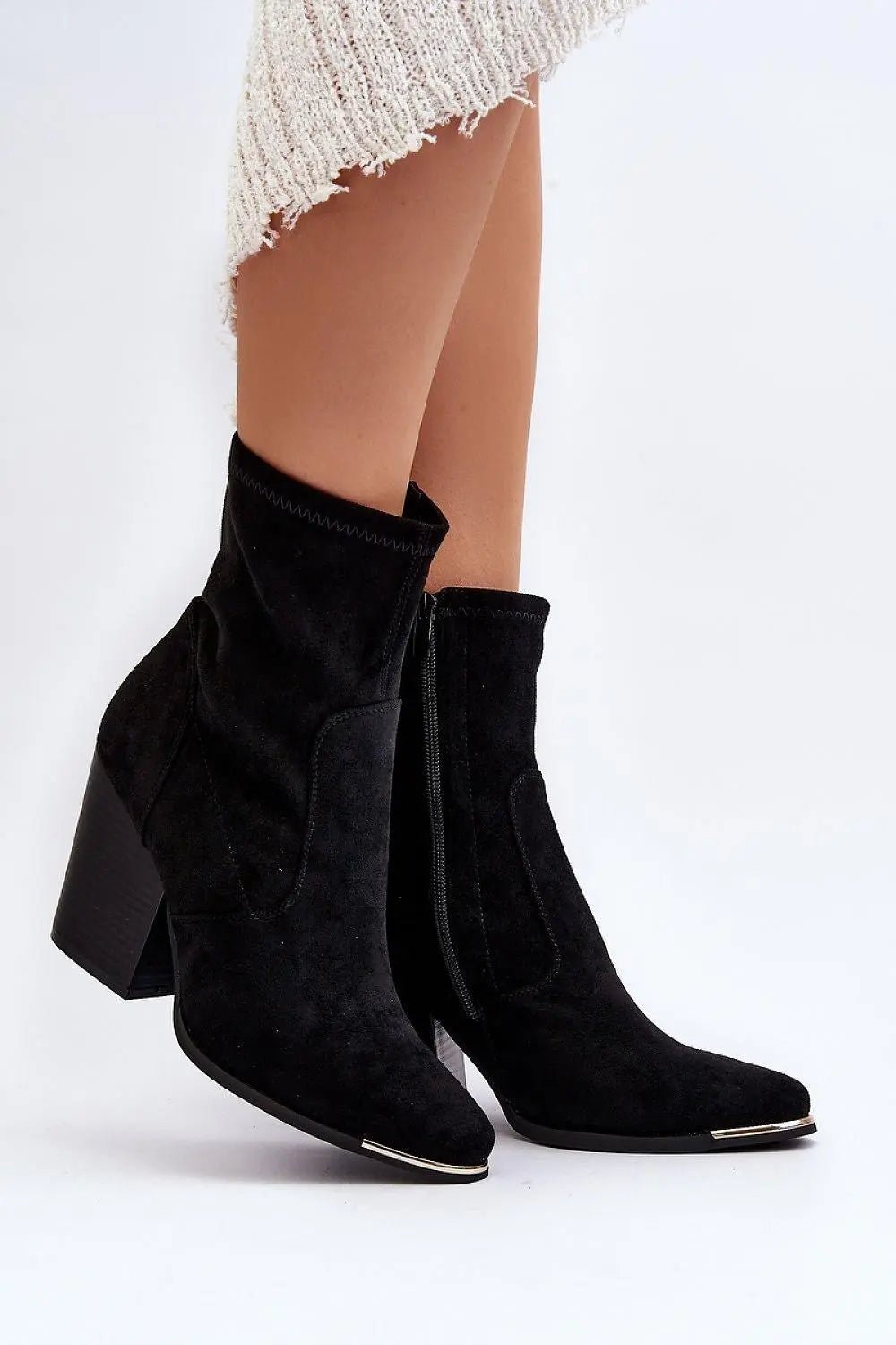 Step in style Women's boots made of eco-suede - Honesty Sales