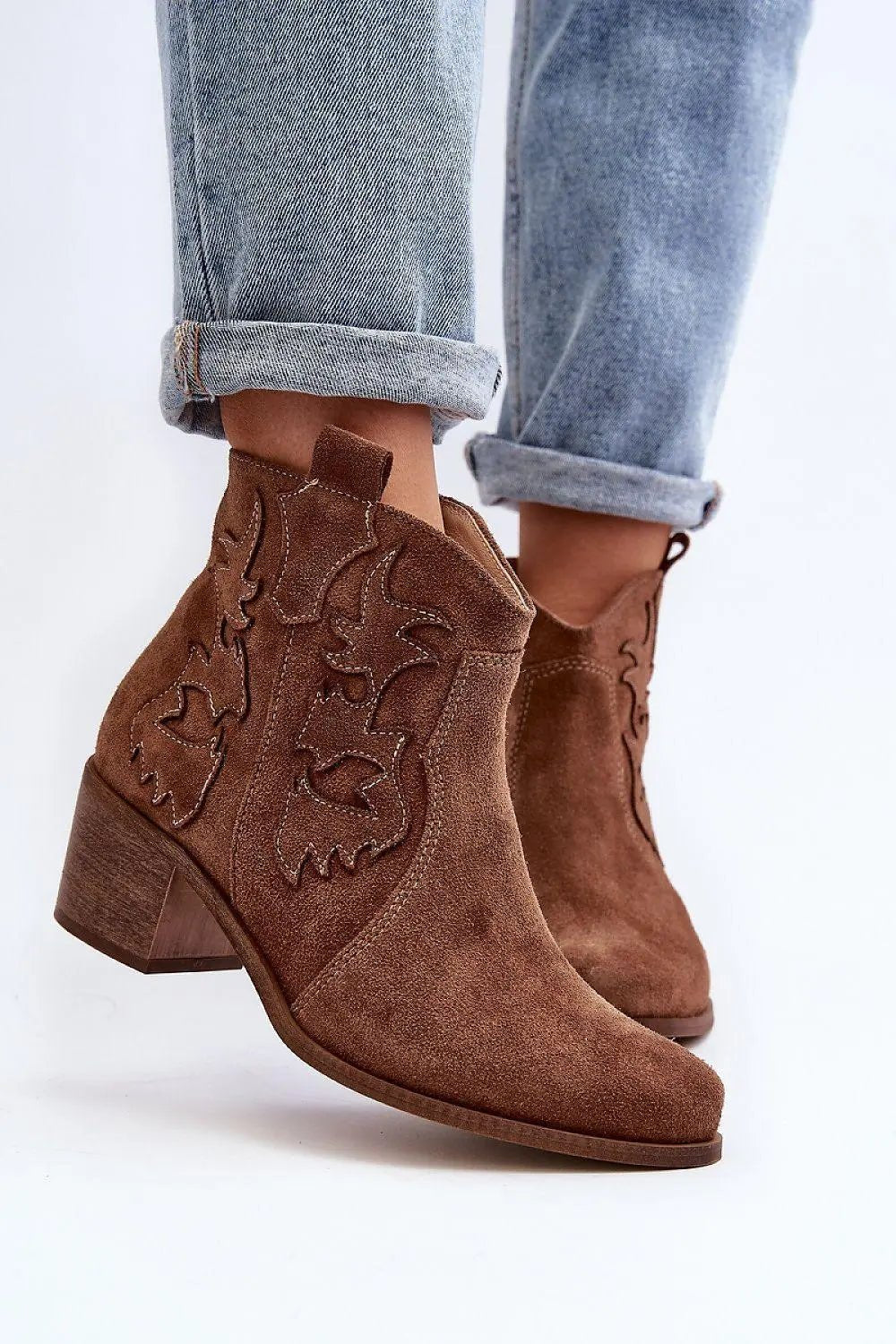 Step in style women's boots made of natural suede - Honesty Sales