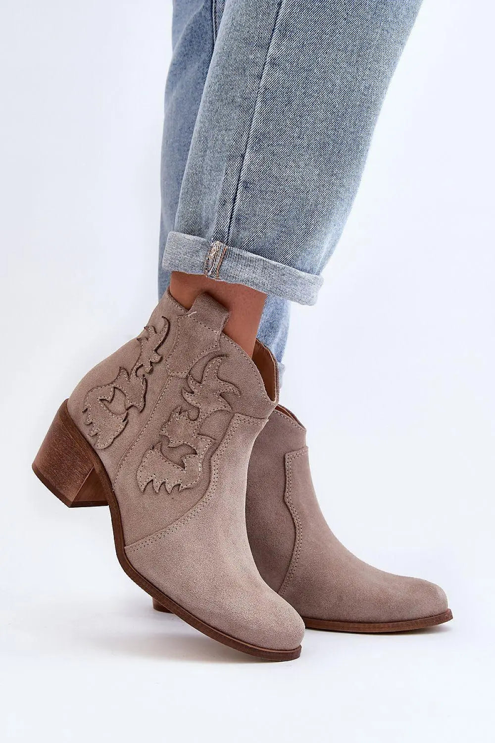 Step in style women's boots made of natural suede - Honesty Sales