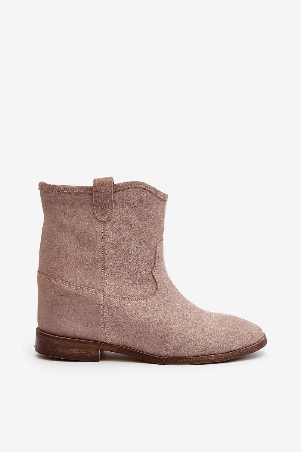 Step in style Women's boots made of natural suede - Honesty Sales